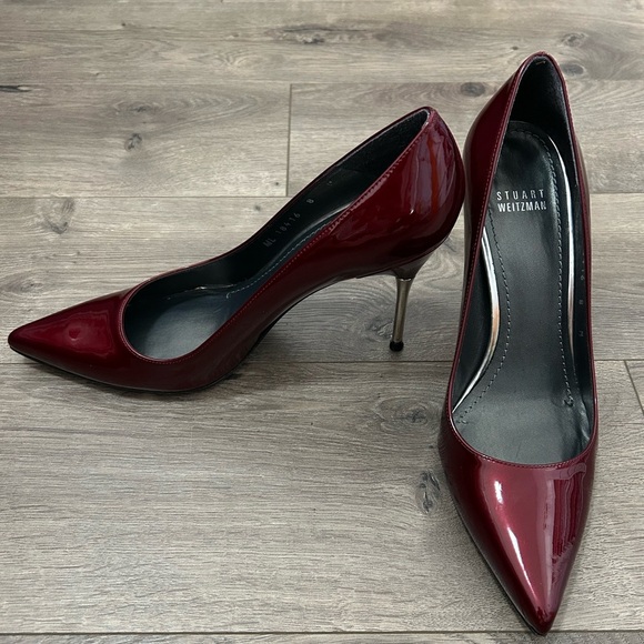 Stuart Weitzman Burgundy Red Patent Leather Pointed Toe Heels - Picture 1 of 8